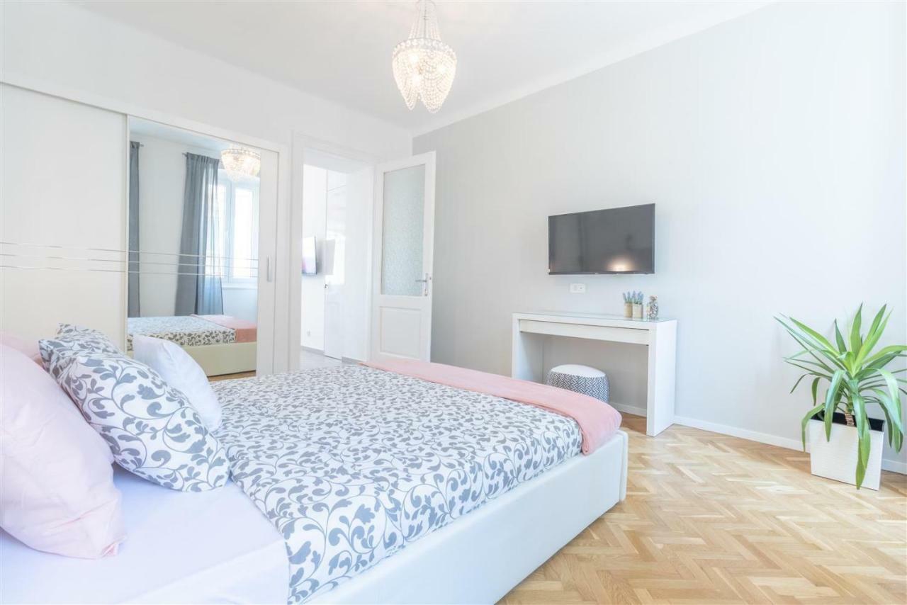 Apartment Alba ริเยกา ภายนอก รูปภาพ