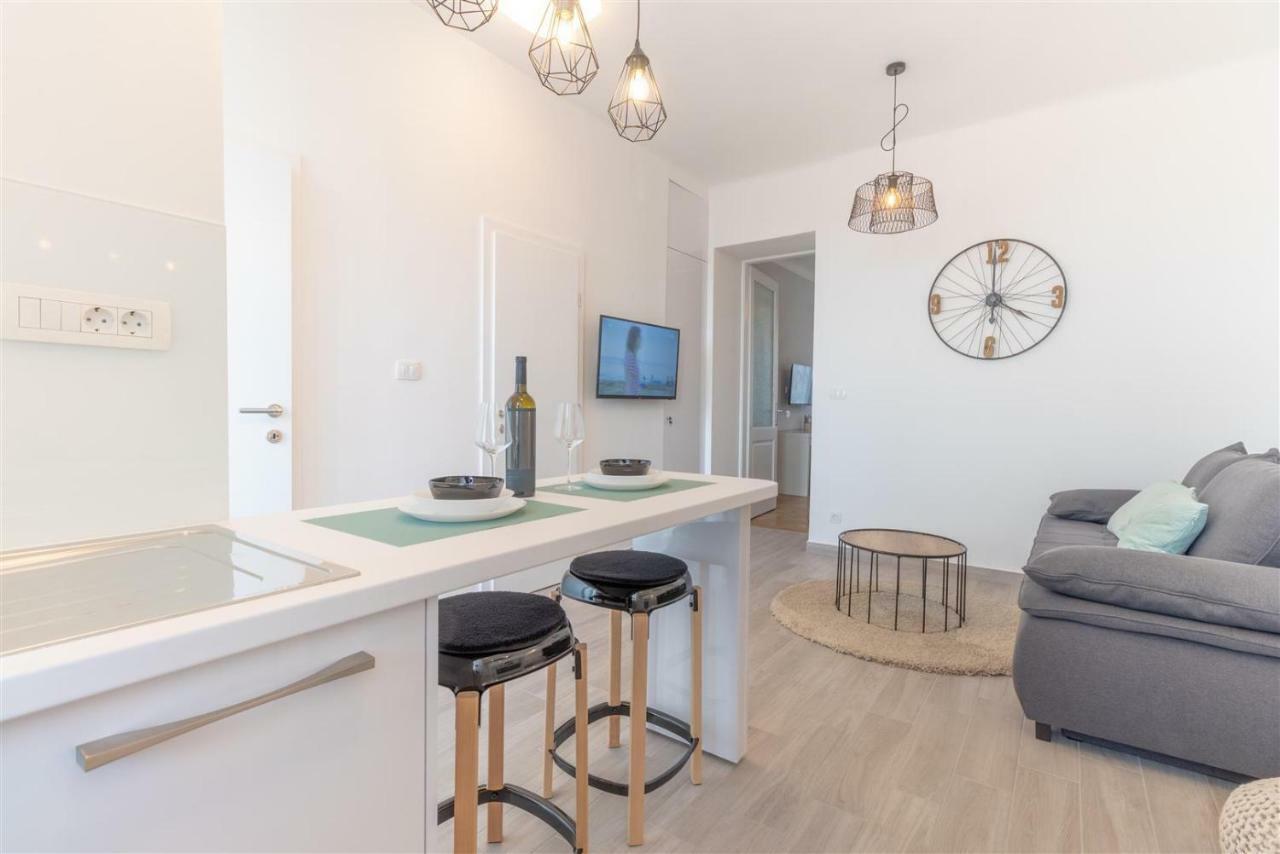 Apartment Alba ริเยกา ภายนอก รูปภาพ